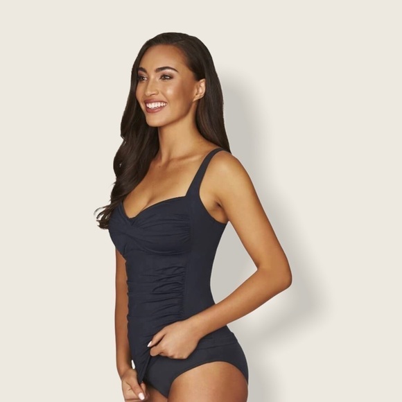 NWOT Sea Level Twist Front Tankini Top - Picture 3 of 7